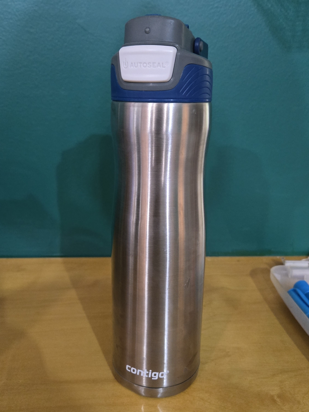 Contigo Stainless Steel Travel Bottle with Blue Lid - 20oz